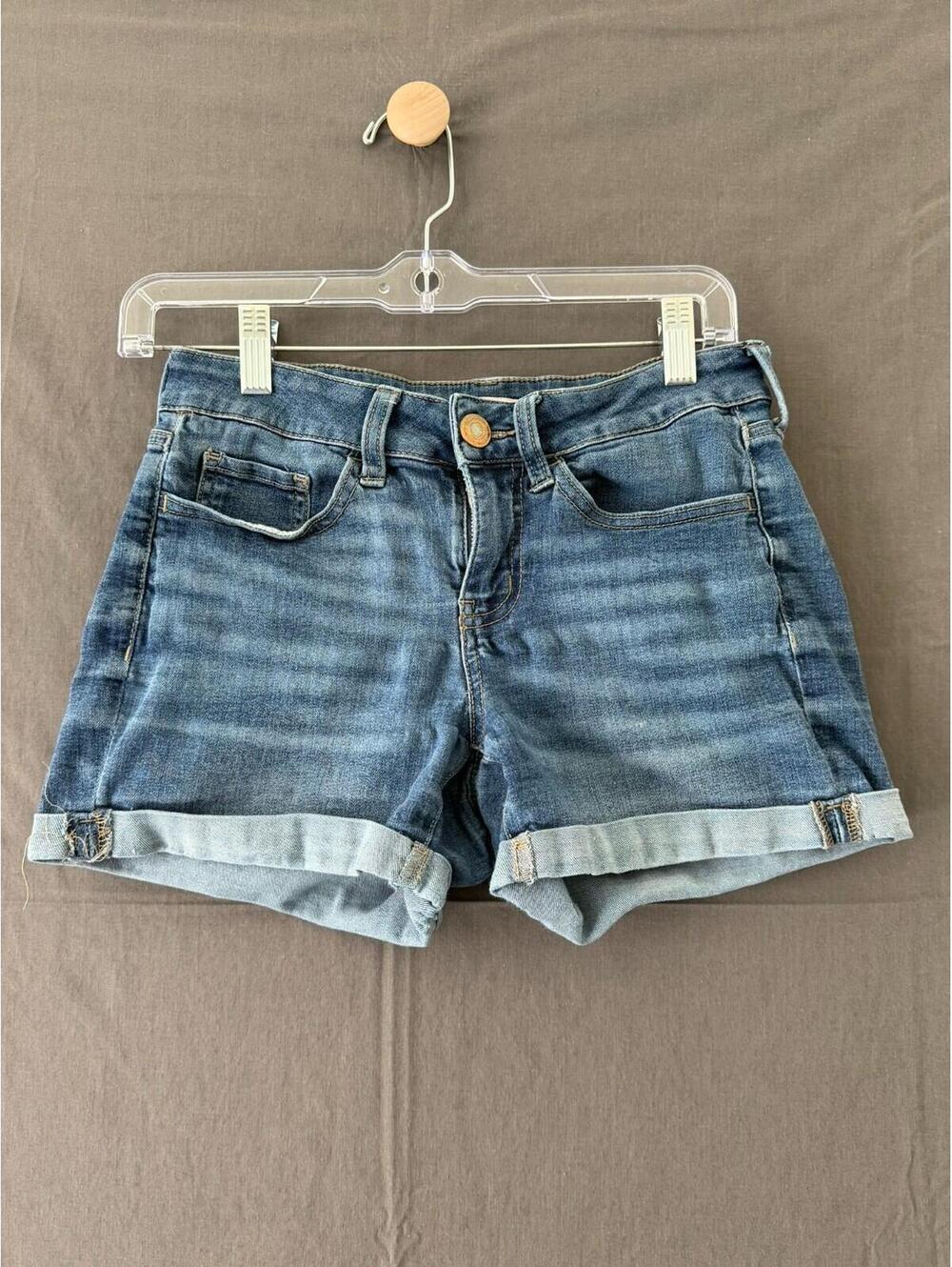 SO Goods for Life Women’s Denim Shorts 3/26W Mid Rise Cuffed Blue Denim